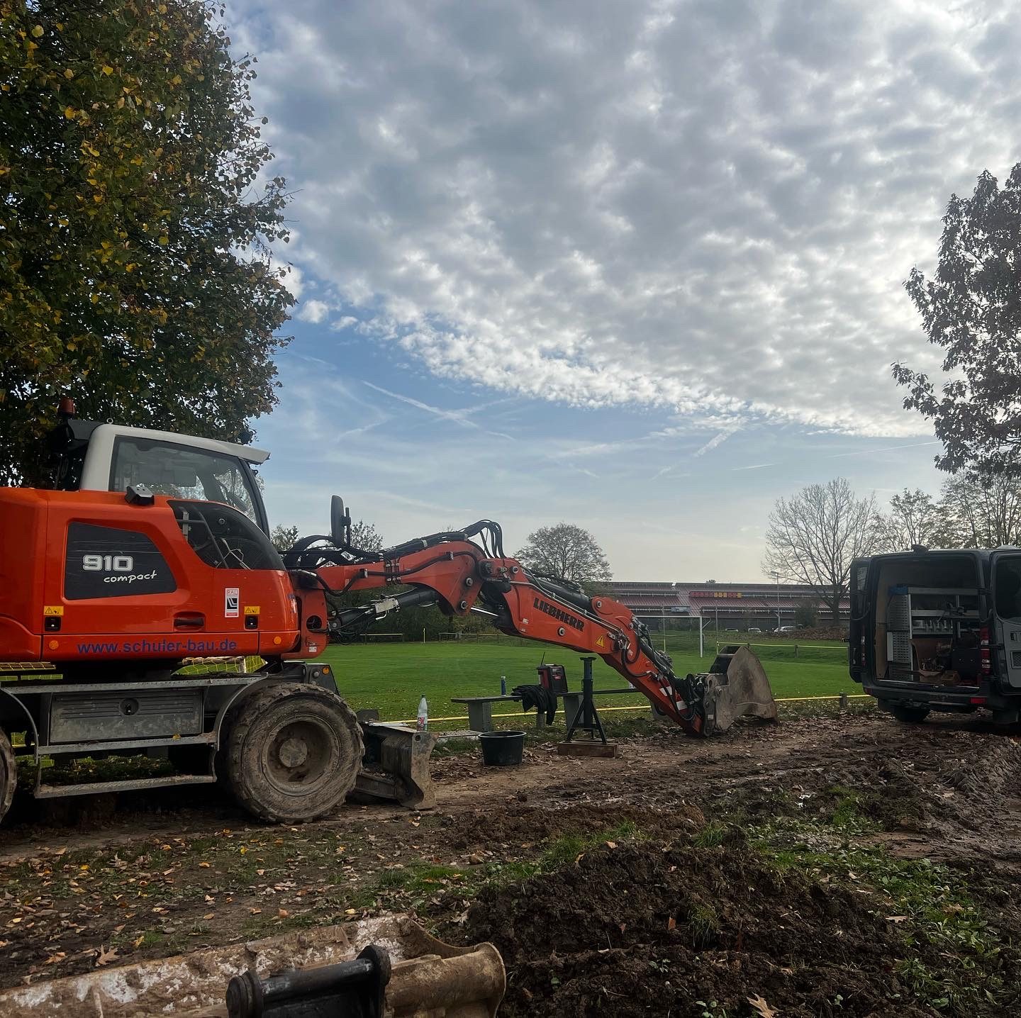 baumaschine Mobile Reparatur einer Baumaschine direkt vor Ort
